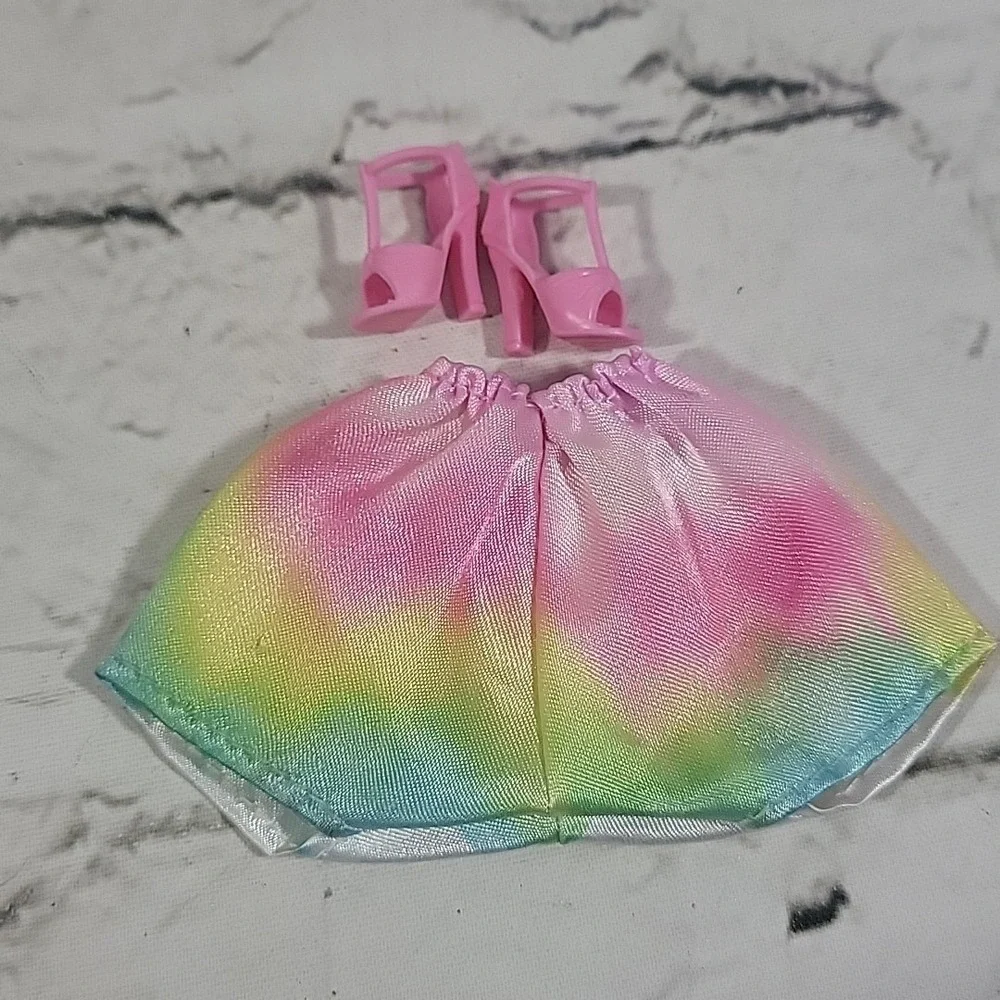 Barbie Doll Clothes Lot Summer Poolside Bikini Shorts Shades‎ Neck Pillow Shoes